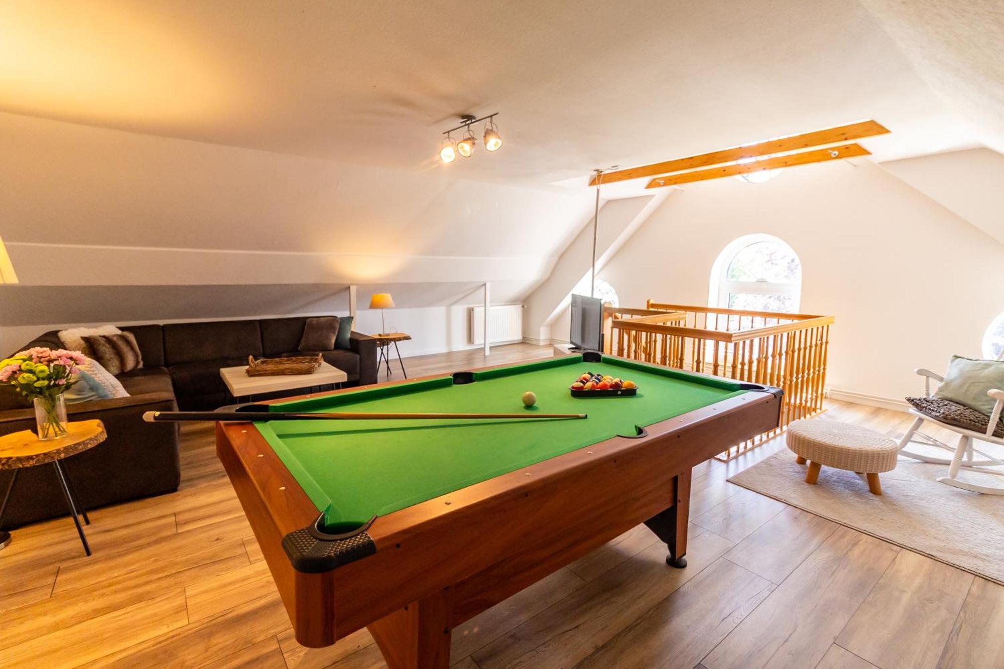 Ferienwohnung Im Gulfhof Krummhörn Zewnętrze zdjęcie